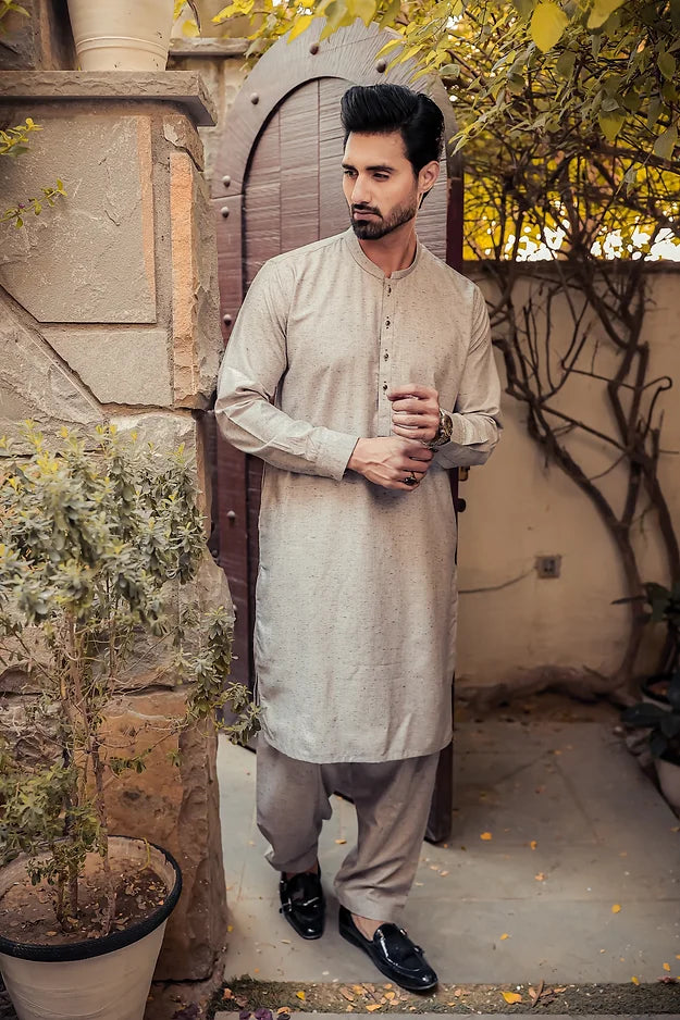 Golden Glow Kurta Shalwar