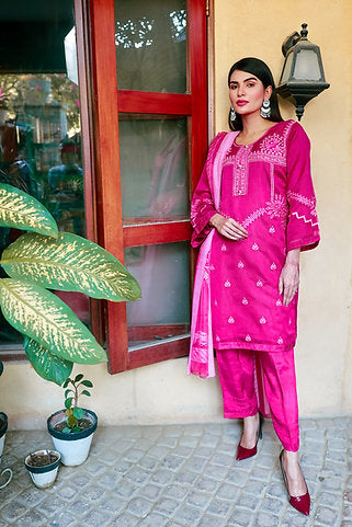 Elegant Pink Dress with White Embroidery