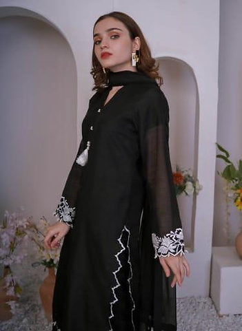 Noir Bloom Embroidered Dress