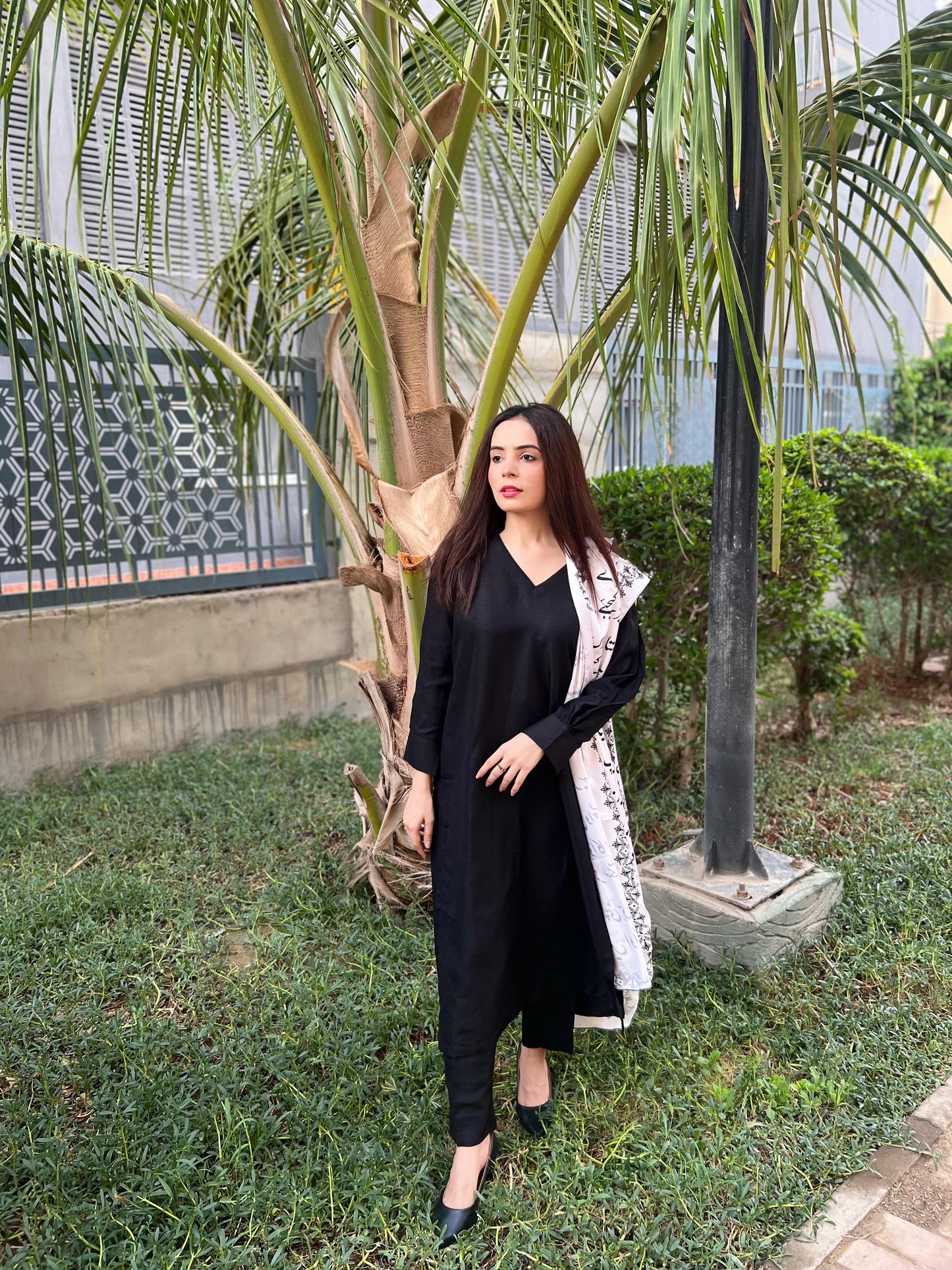 Black 3 Piece Suit with Silk Dupatta & Urdu Calligraphy